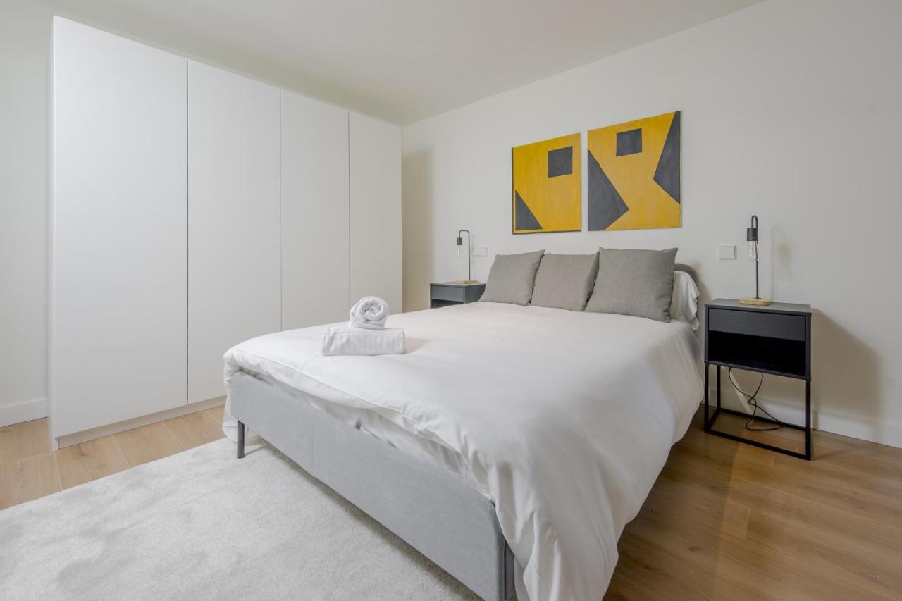 Apartment Modern Apt & Cool Interior Design En El Retiro